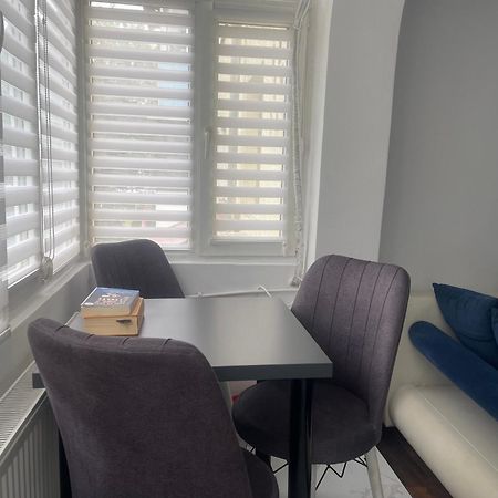 Carlitos Apt Râmnicu Vâlcea Eksteriør billede